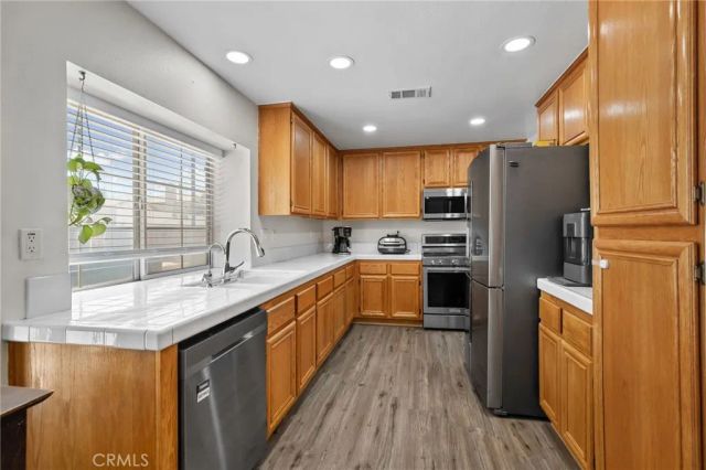 972 Creston, Beaumont, CA 92223