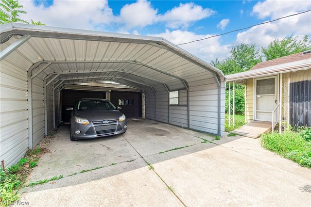 3810 Highland Road, Cleveland, OH 44111