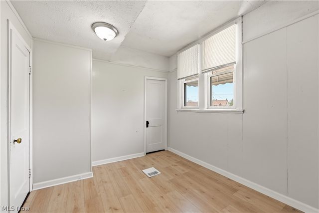 3810 Highland Road, Cleveland, OH 44111