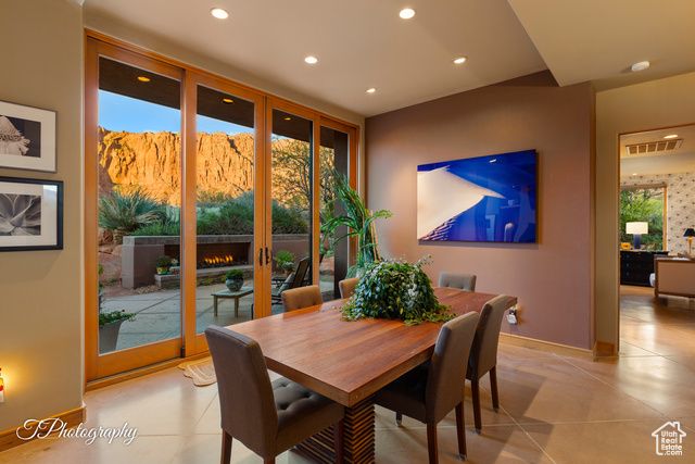 688 W SHINAVA DR, Ivins, UT 84738