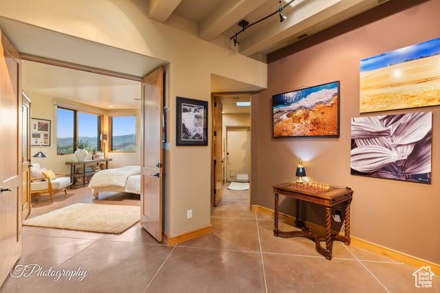 688 W SHINAVA DR, Ivins, UT 84738