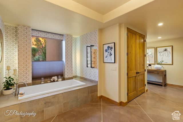 688 W SHINAVA DR, Ivins, UT 84738