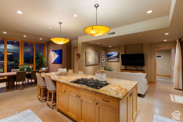 688 W SHINAVA DR, Ivins, UT 84738