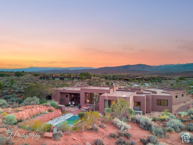 688 W SHINAVA DR, Ivins, UT 84738