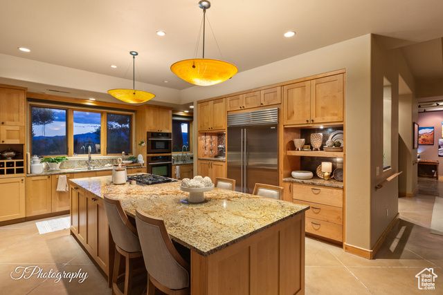 688 W SHINAVA DR, Ivins, UT 84738