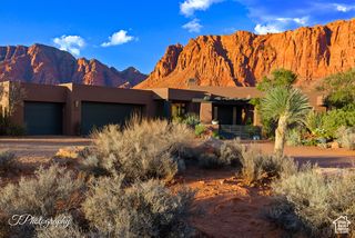 688 W SHINAVA DR, Ivins, UT 84738