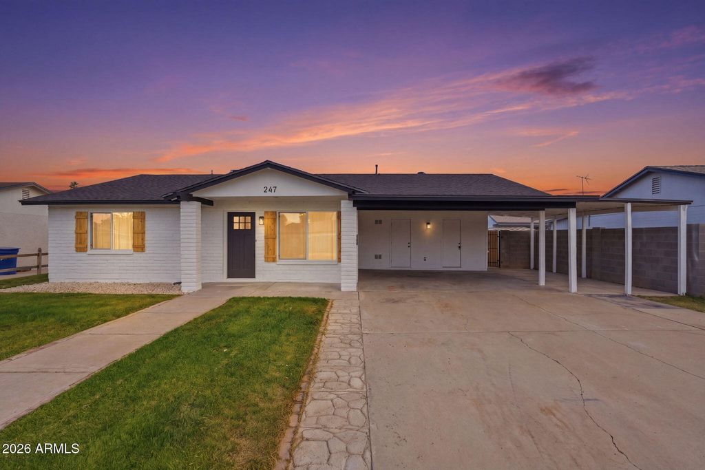 247 E FORDHAM Drive, Tempe, AZ 85283