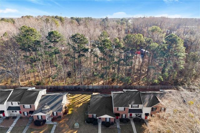 5058 Jonesboro Road B-16, Union City, GA 30291