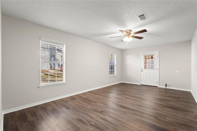 5058 Jonesboro Road B-16, Union City, GA 30291