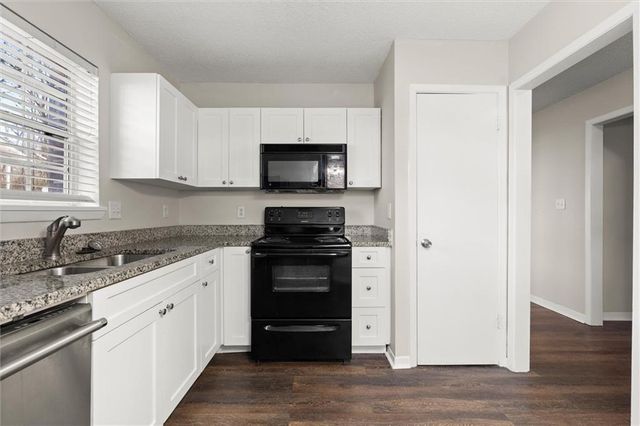 5058 Jonesboro Road B-16, Union City, GA 30291