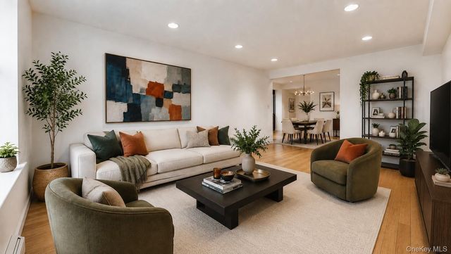 84-70 129th Street 6N, Kew Gardens, NY 11415