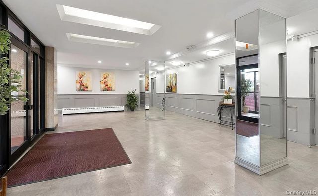 84-70 129th Street 6N, Kew Gardens, NY 11415