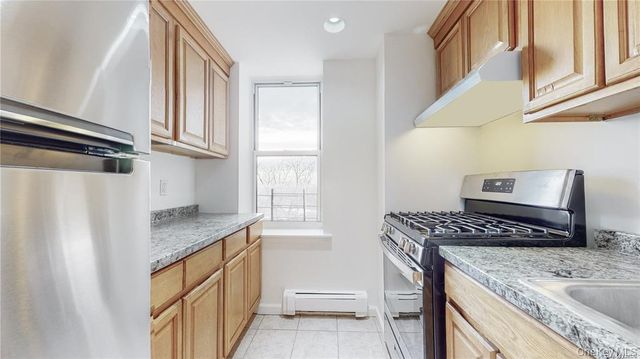 84-70 129th Street 6N, Kew Gardens, NY 11415