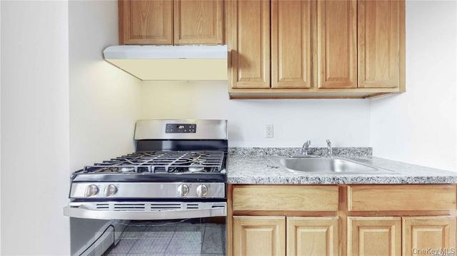 84-70 129th Street 6N, Kew Gardens, NY 11415