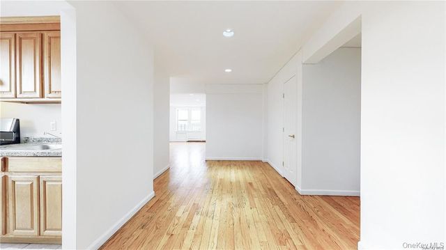 84-70 129th Street 6N, Kew Gardens, NY 11415