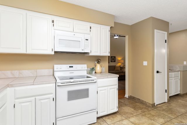 5614 Timber Hawk, San Antonio, TX 78250