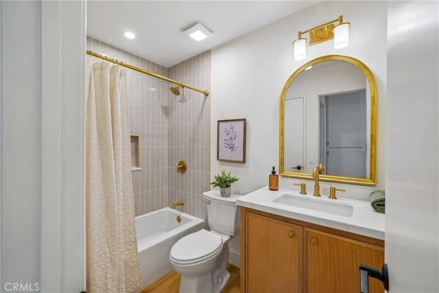 1614 Carmel Circle East, Upland, CA 91784