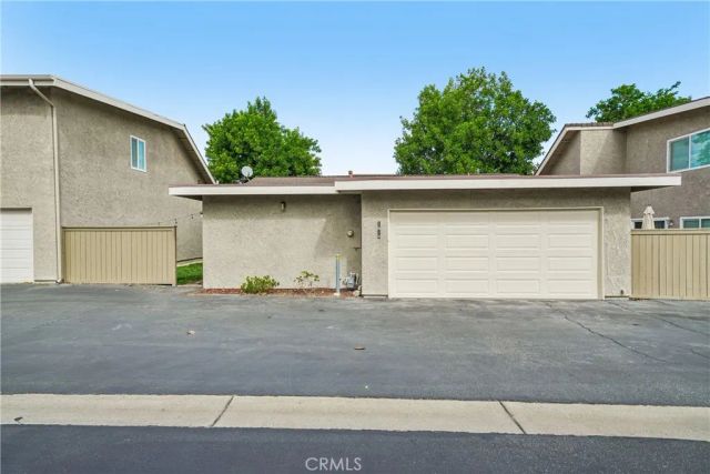 1614 Carmel Circle East, Upland, CA 91784
