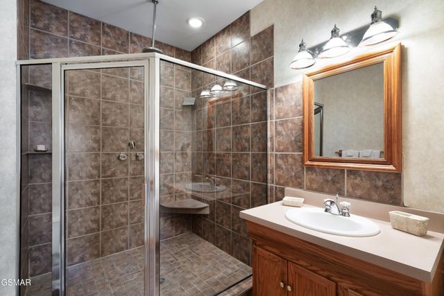 1266 Bear Cub Way # 8, Gatlinburg, TN 37738