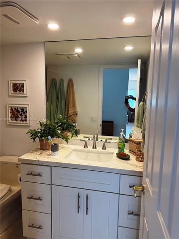 4900 N Ocean Blvd 1607, Lauderdale By The Sea, FL 33308