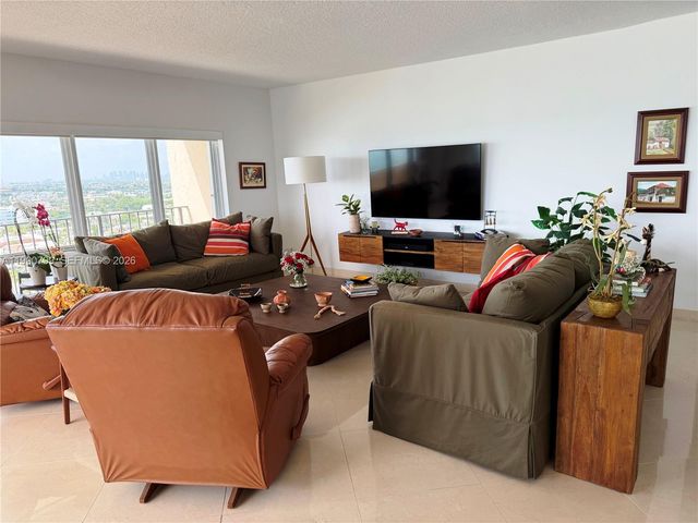 4900 N Ocean Blvd 1607, Lauderdale By The Sea, FL 33308