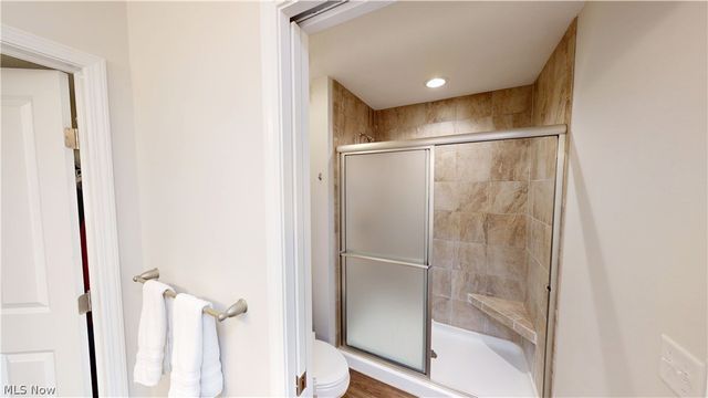 1934 Woods Drive, Streetsboro, OH 44241