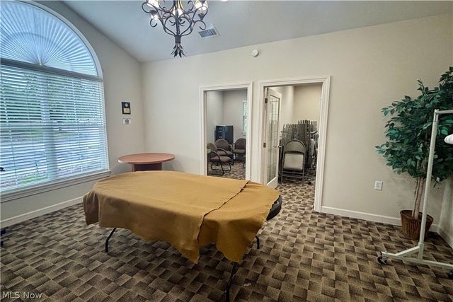 1934 Woods Drive, Streetsboro, OH 44241