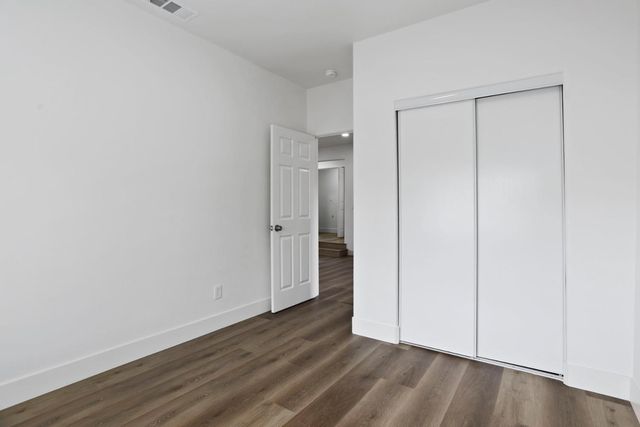 4106 E 6th St, Stockton, CA 95215