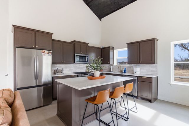 504 Hackamore Court, Weatherford, TX 76088