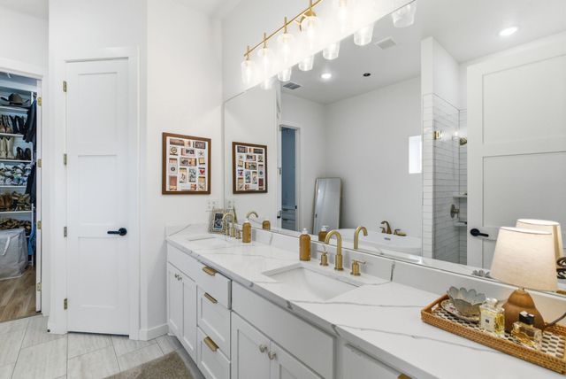 504 Hackamore Court, Weatherford, TX 76088