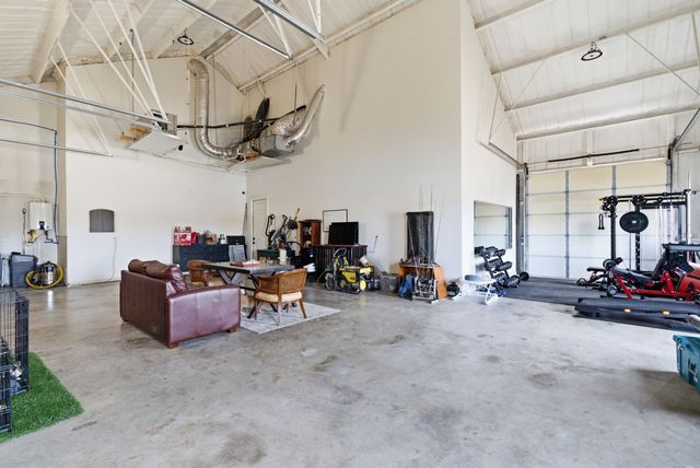 504 Hackamore Court, Weatherford, TX 76088