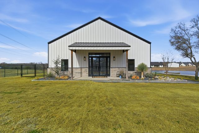 504 Hackamore Court, Weatherford, TX 76088