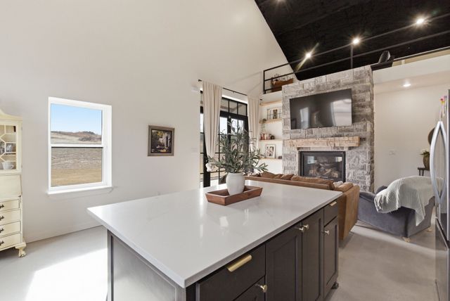 504 Hackamore Court, Weatherford, TX 76088