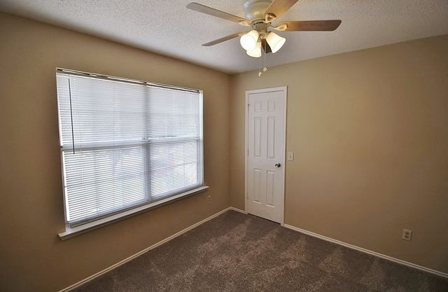 311 Pemberton Place, Cedar Hill, TX 75104