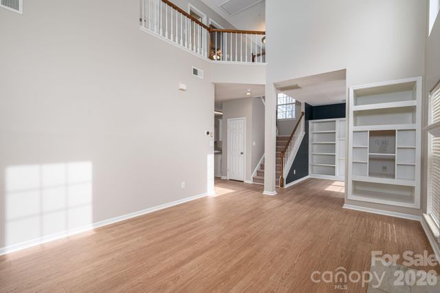 2816 Robyns Glen Drive, Charlotte, NC 28269