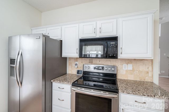 2816 Robyns Glen Drive, Charlotte, NC 28269