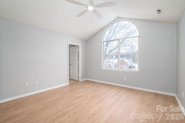 2816 Robyns Glen Drive, Charlotte, NC 28269