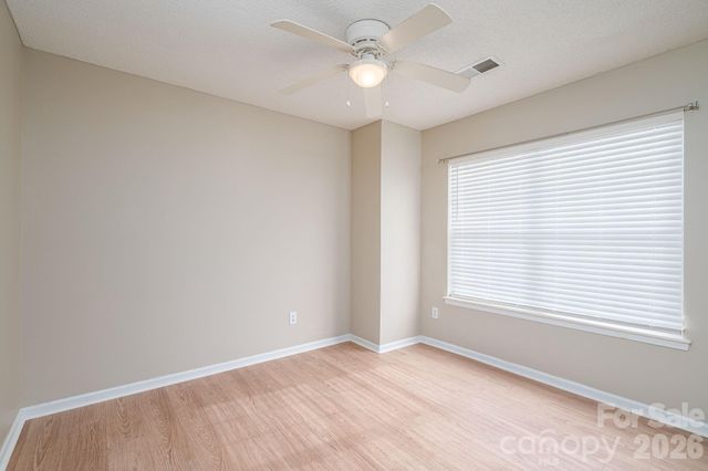 2816 Robyns Glen Drive, Charlotte, NC 28269