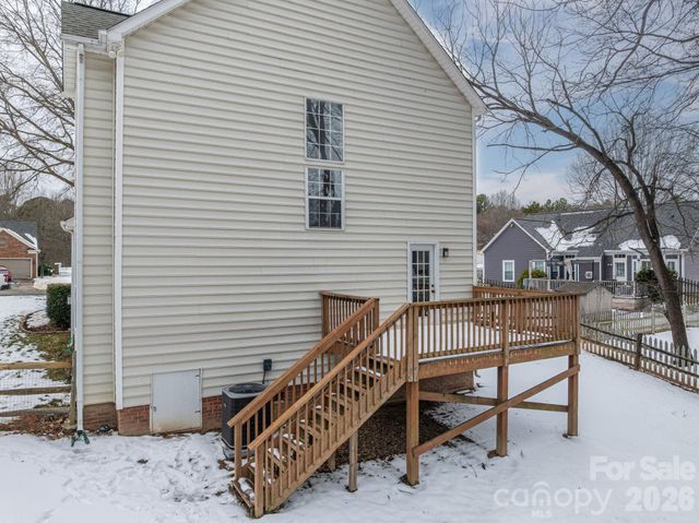 2816 Robyns Glen Drive, Charlotte, NC 28269