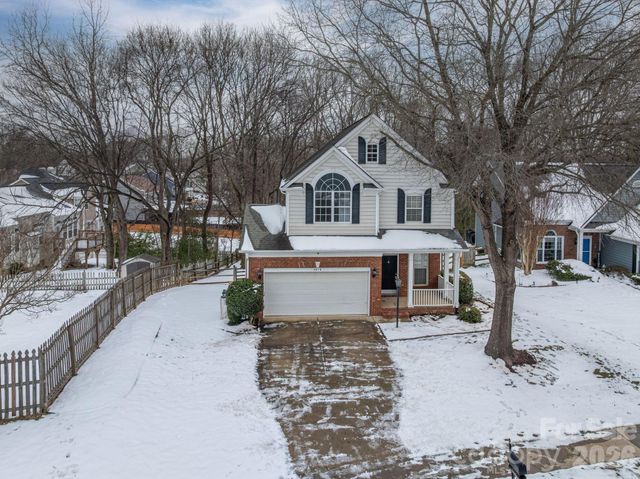 2816 Robyns Glen Drive, Charlotte, NC 28269