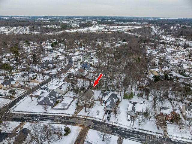 2816 Robyns Glen Drive, Charlotte, NC 28269