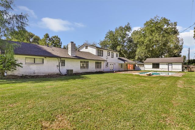 1122 Desirable Lane, Huffman, TX 77336