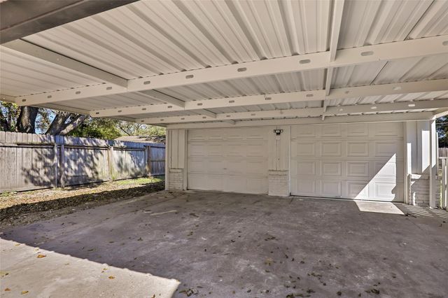1122 Desirable Lane, Huffman, TX 77336