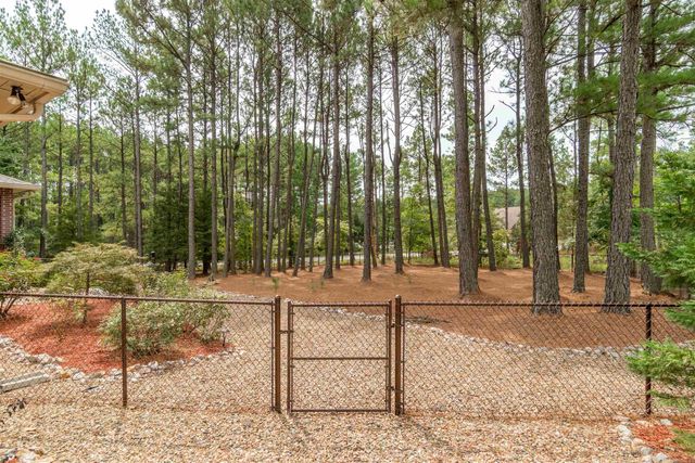 1 Victoria Lane, Hot Springs Village, AR 71909