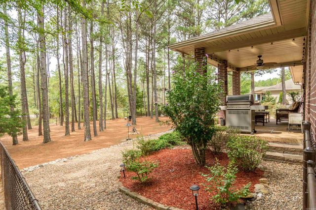 1 Victoria Lane, Hot Springs Village, AR 71909