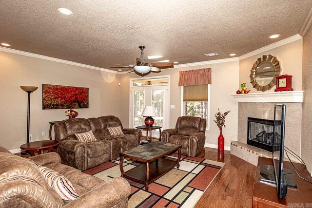 1 Victoria Lane, Hot Springs Village, AR 71909