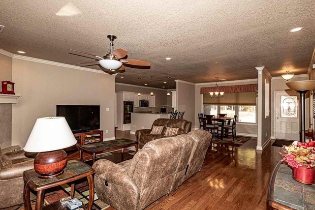 1 Victoria Lane, Hot Springs Village, AR 71909