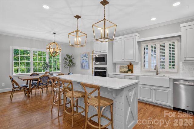 611 Pacer Lane, Waxhaw, NC 28173