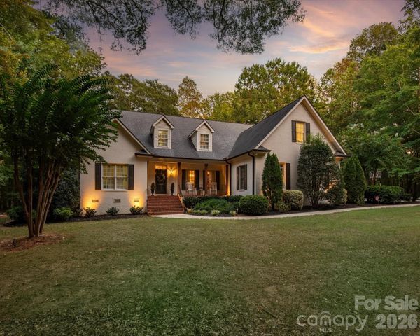 611 Pacer Lane, Waxhaw, NC 28173