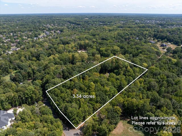 611 Pacer Lane, Waxhaw, NC 28173